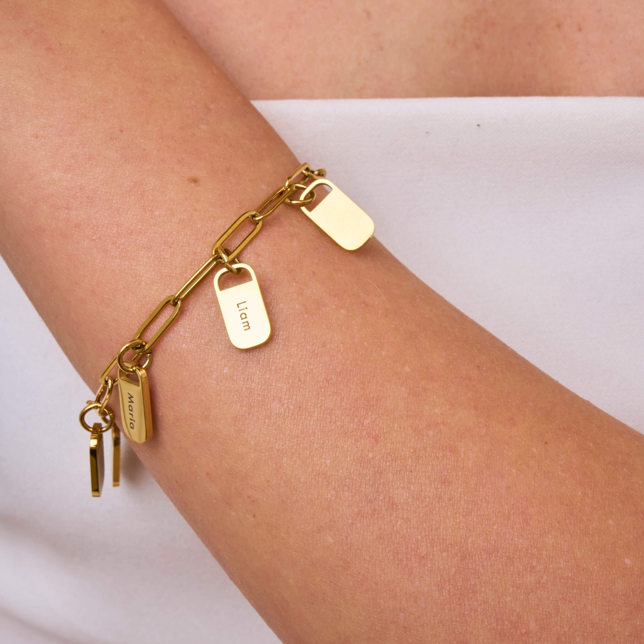 Personalisiertes Charm-Armband